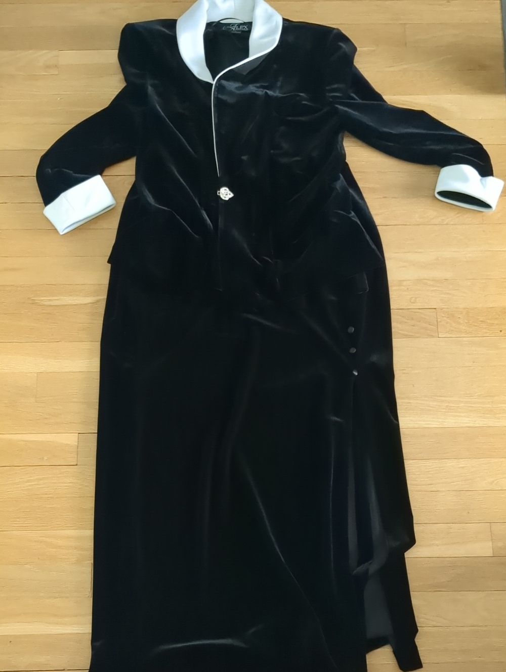 Alex Evening Elegant Black Velvet Dress with White Trim